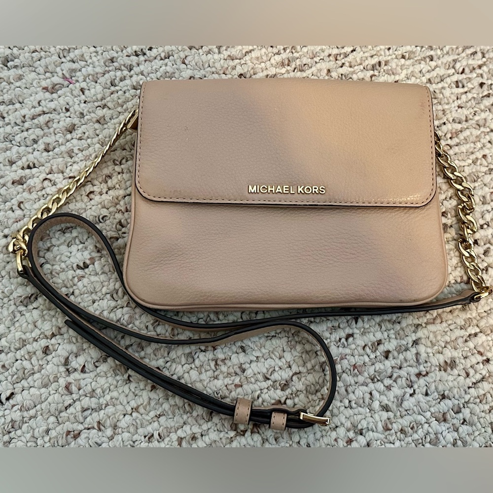 Michael Kors Bedford Pebbled Leather Crossbody in Acorn